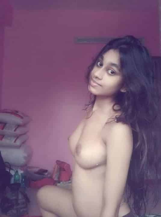 Leaked out sexy college teen pics 3