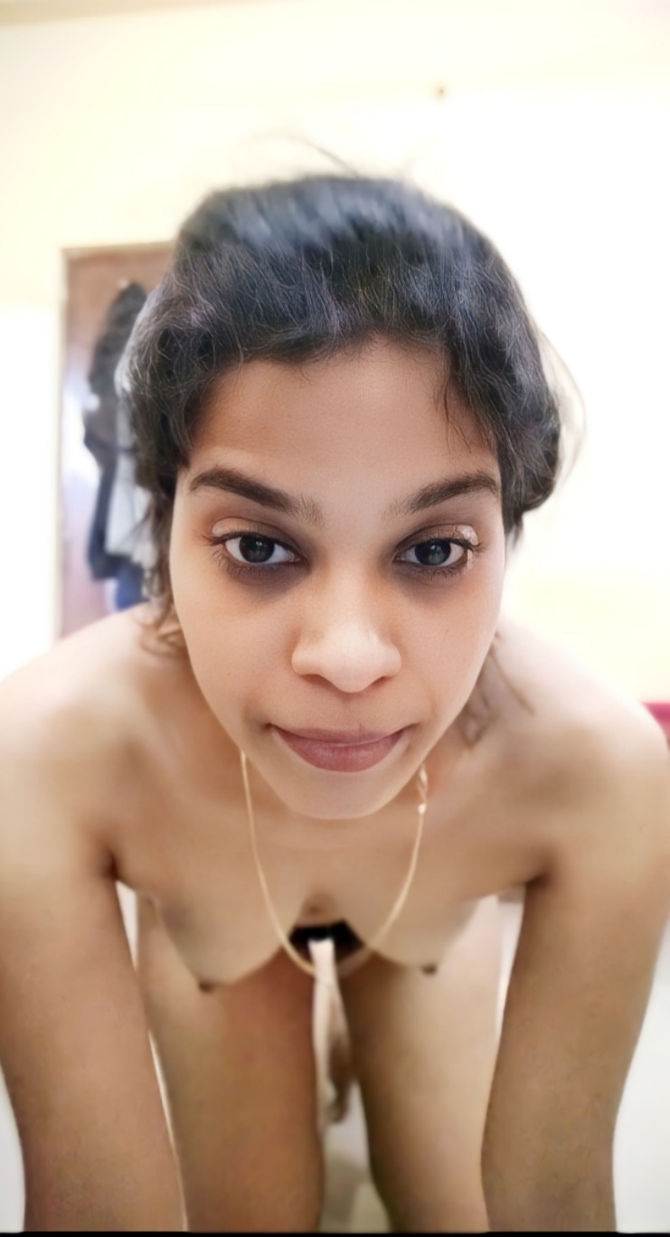 Malayali girlfriend unseen nude hairy pussy 3