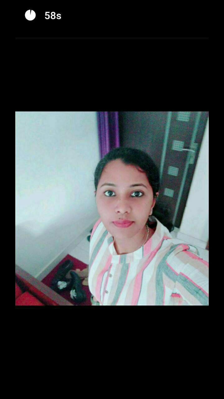 Mallu girl private nude photos shared online 3