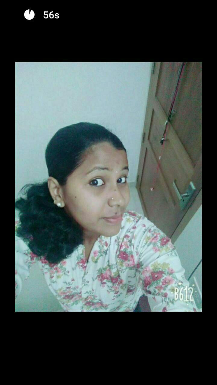 Mallu girl private nude photos shared online 4