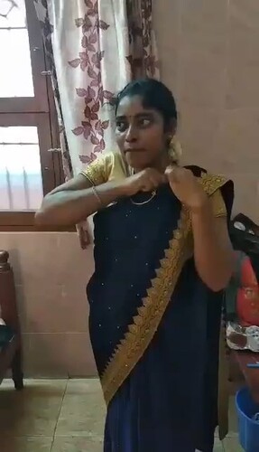 Mallu wife stripping saree and boob feed 8