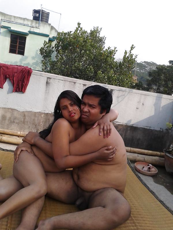 Married couple rooftop sex pics 5