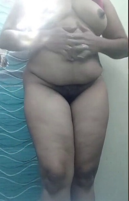 Mature aunty cam nude video show for money 5