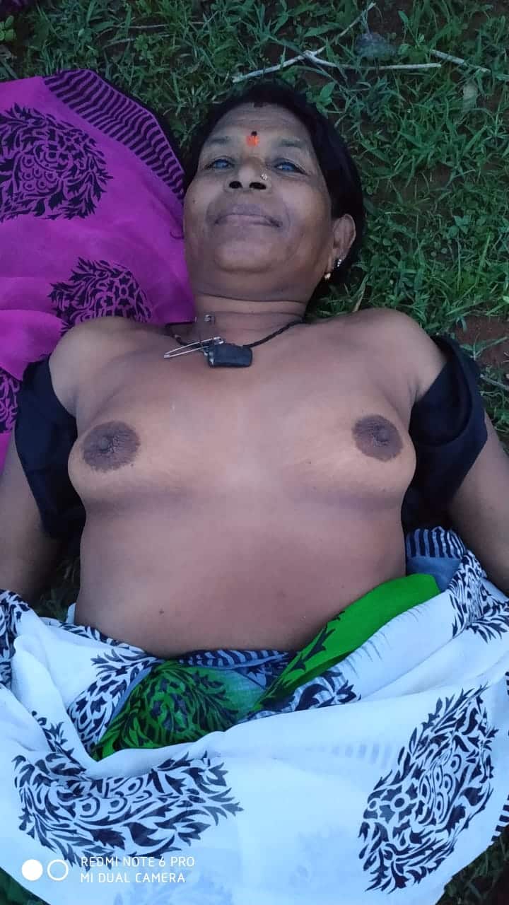 Mature aunty nude photos leaked on the net 5