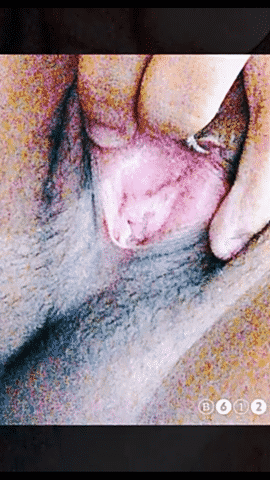 Mature GF nude pics exposed on the net 4