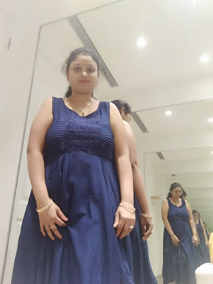 Mature Indian aunty big boobs showing pics 7
