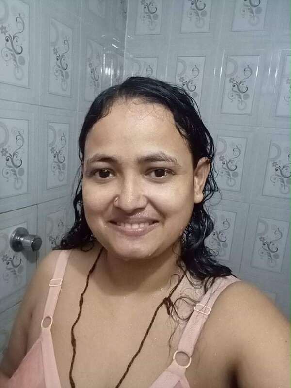 Mature Indian MILF nude bath and video call chat 3