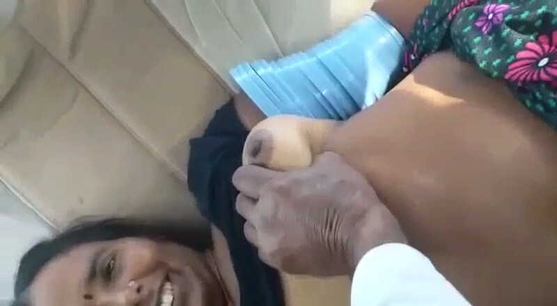 Mature village aunty boob show pics 4