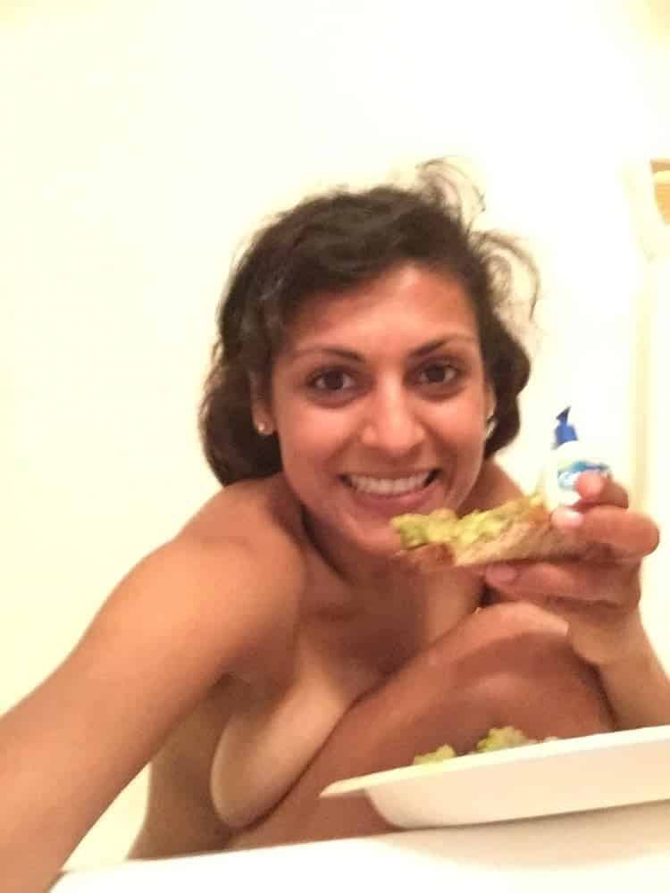 Mature wife nude photos online 3