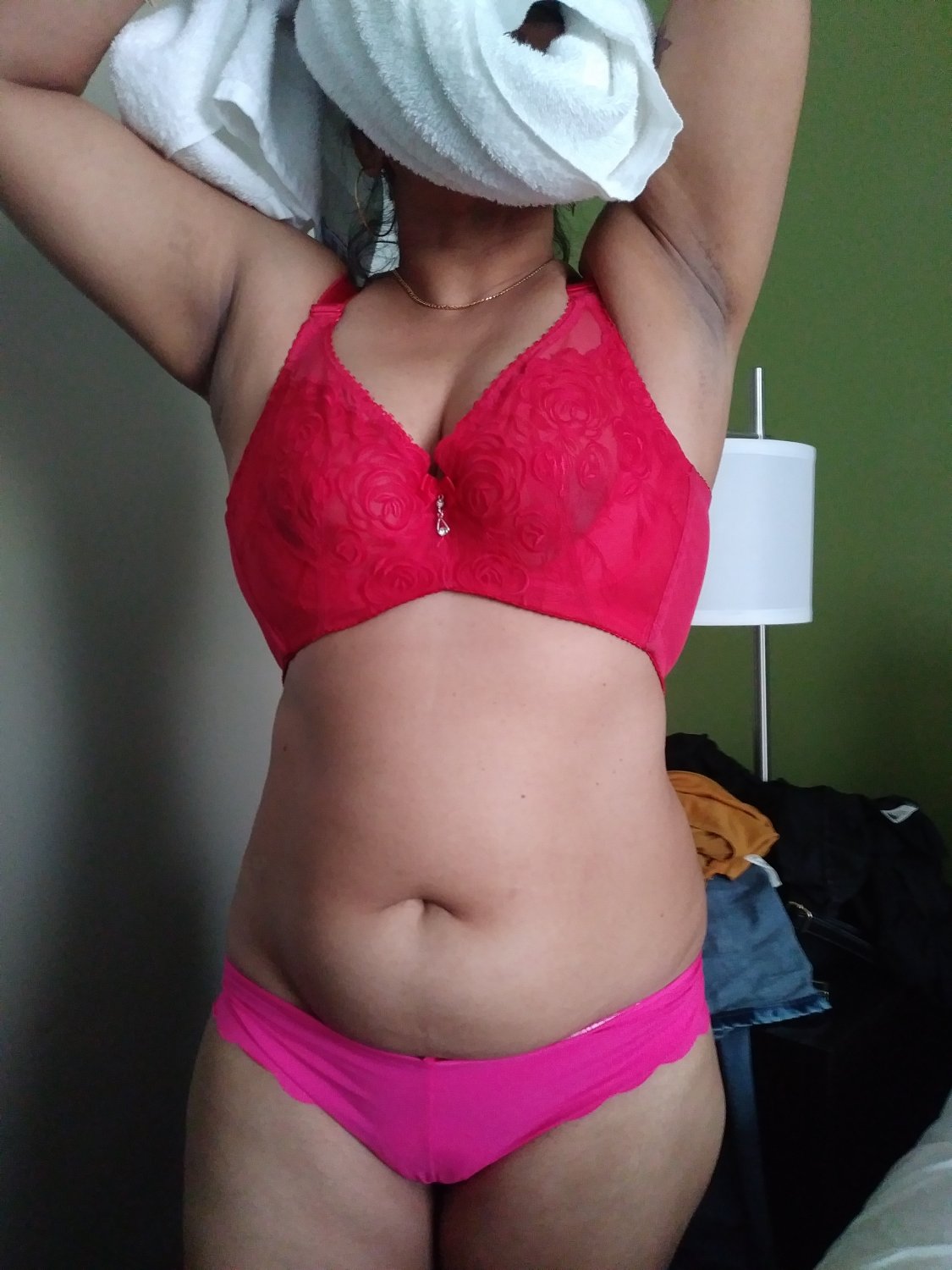 MILF naked show for her lover full collection 4