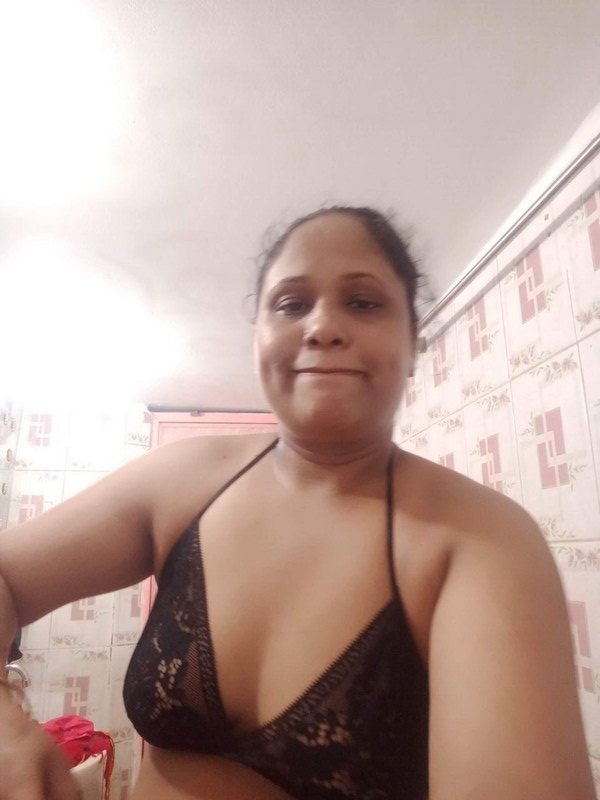 MILF standing topless in bathroom selfie show 5