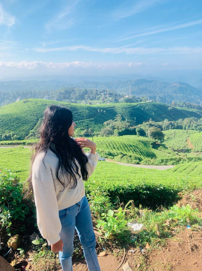 Munnar hot girl unseen topless photo exposed 5