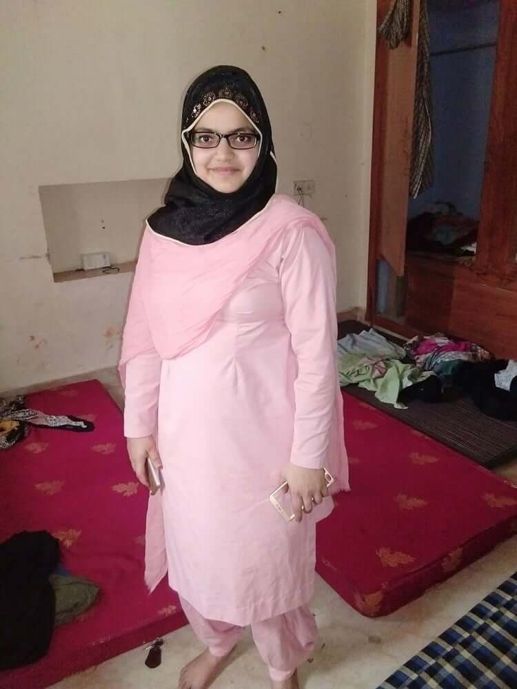 Muslim couple nude pics have come online 2