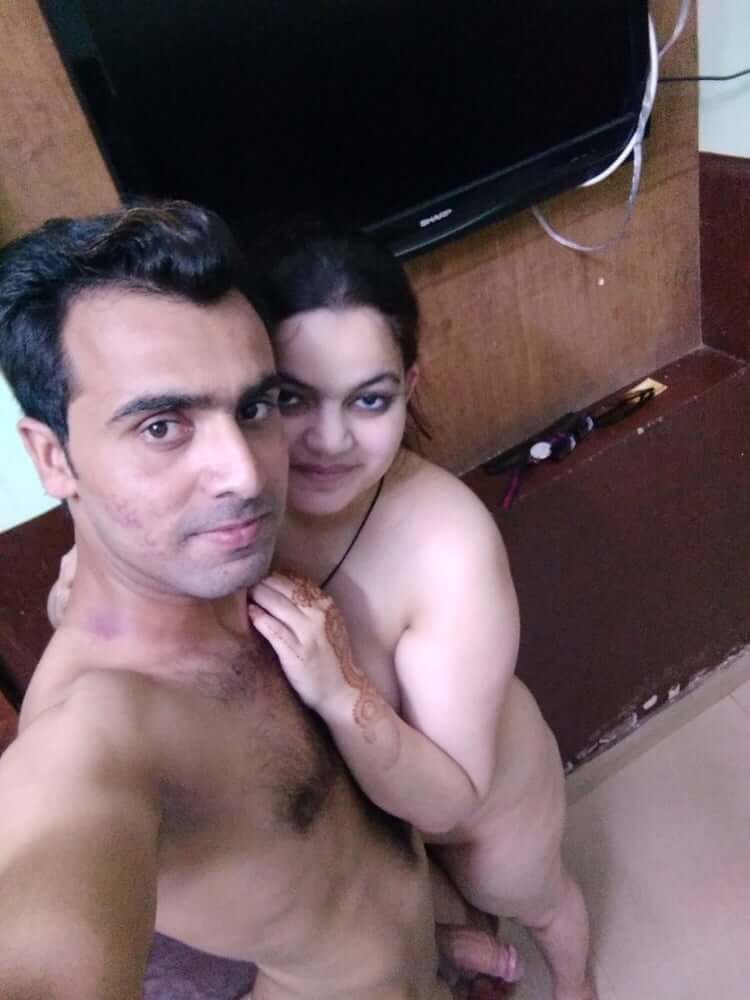 Muslim couple nude pics have come online 6