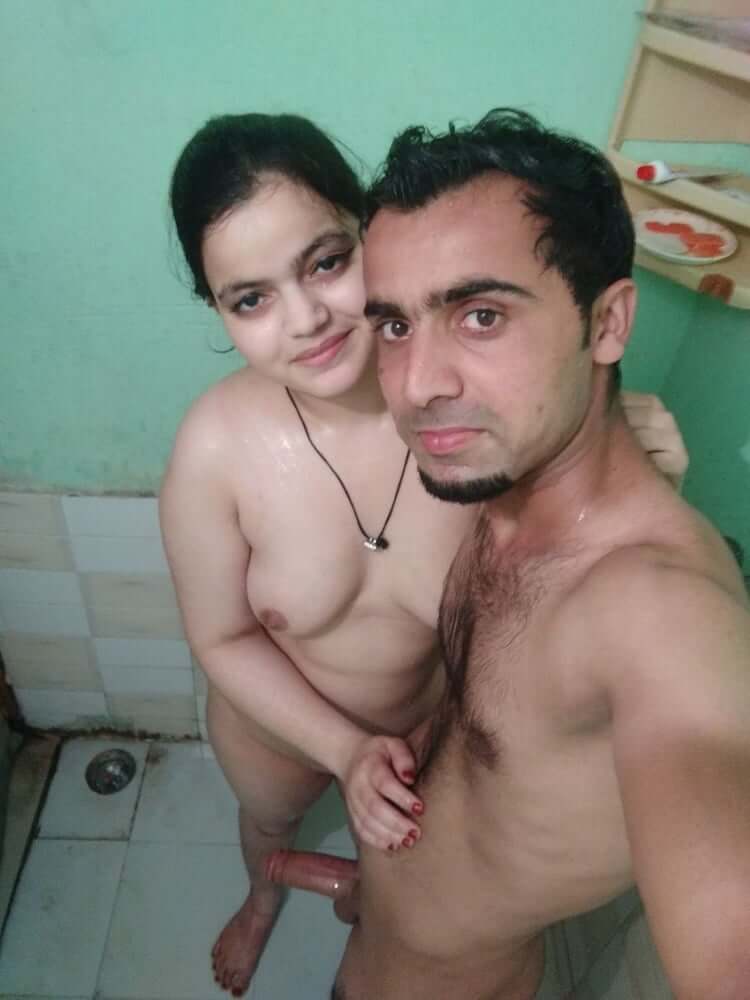 Muslim couple nude pics have come online 8