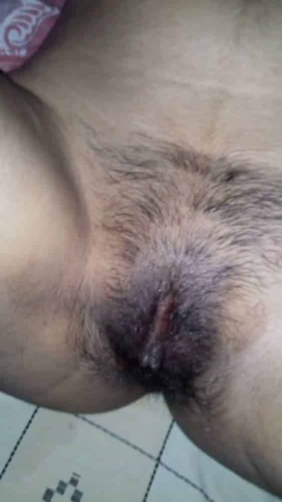 Muslim lovers sex pics taken in selfie cam mode 10