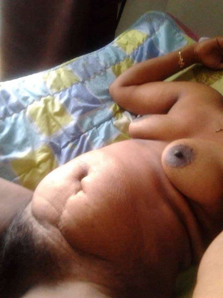 Muslim Mom nude pics collection 4