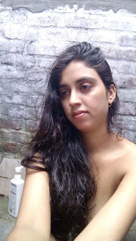 Muslim wife nude pics exposed online 9