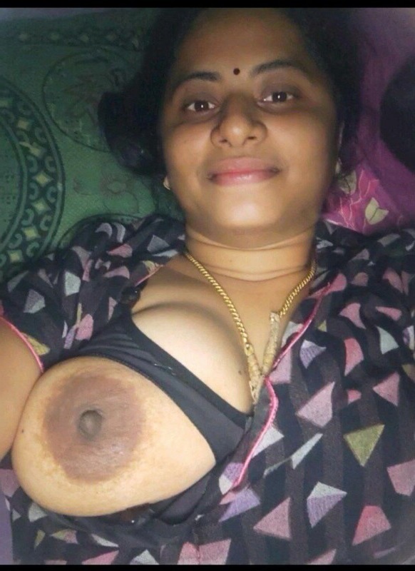 Naked big boobs wife with husband in sex pics 5