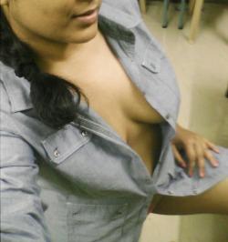Natural boobed Indian Arpita 5