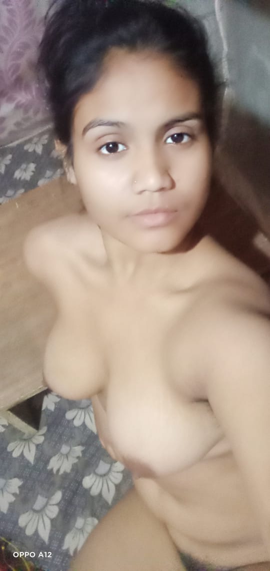 Naughty sexy chubby Desi girl pics 3