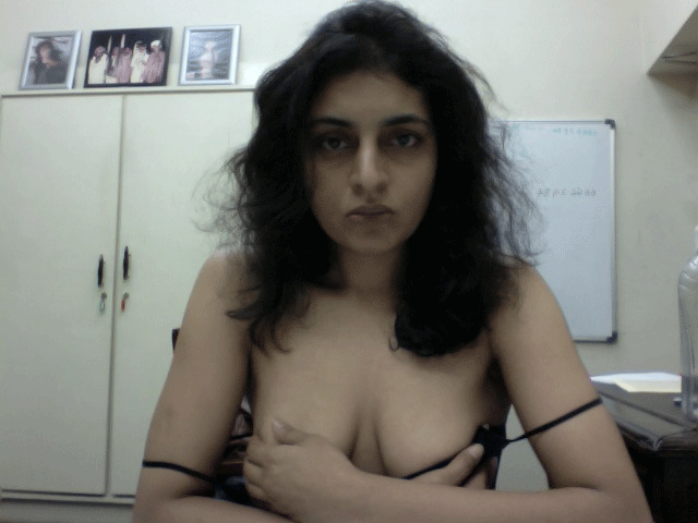 New Delhi babe Punjabi girl nude photo gallery 4