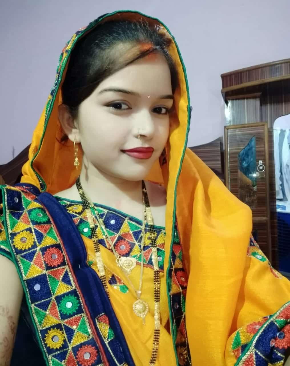 Newly married bhabhi sex photo going viral in Indian porn sites 4