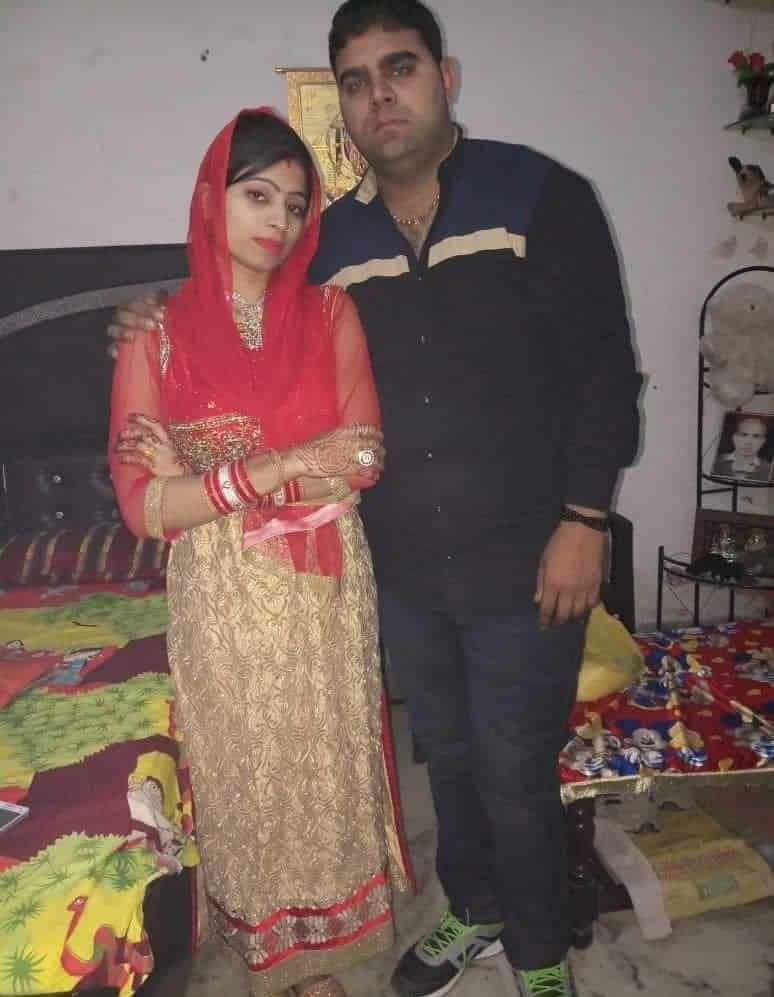 Newly married couple sex pics 1