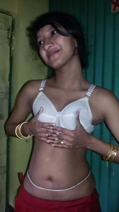 Newly married village girl nude photos 10