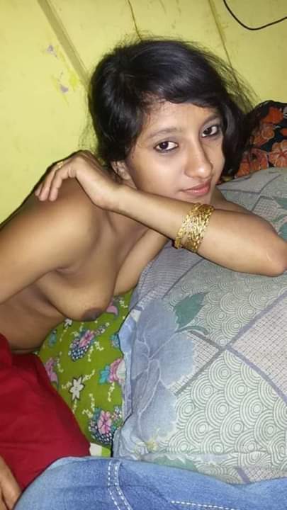 Newly married village girl nude photos 8