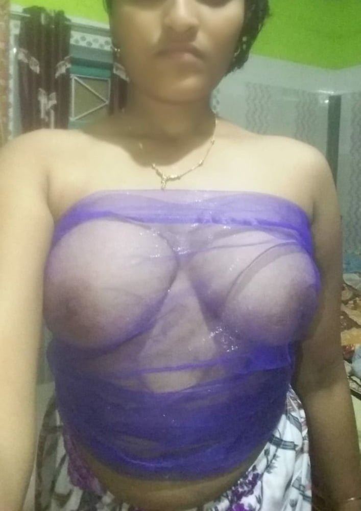 Nice tits Indian girl full nude photos 2