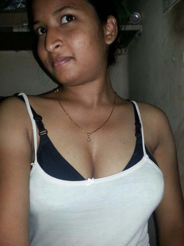 Nude Desi pimple girl with nice milky white tits 1
