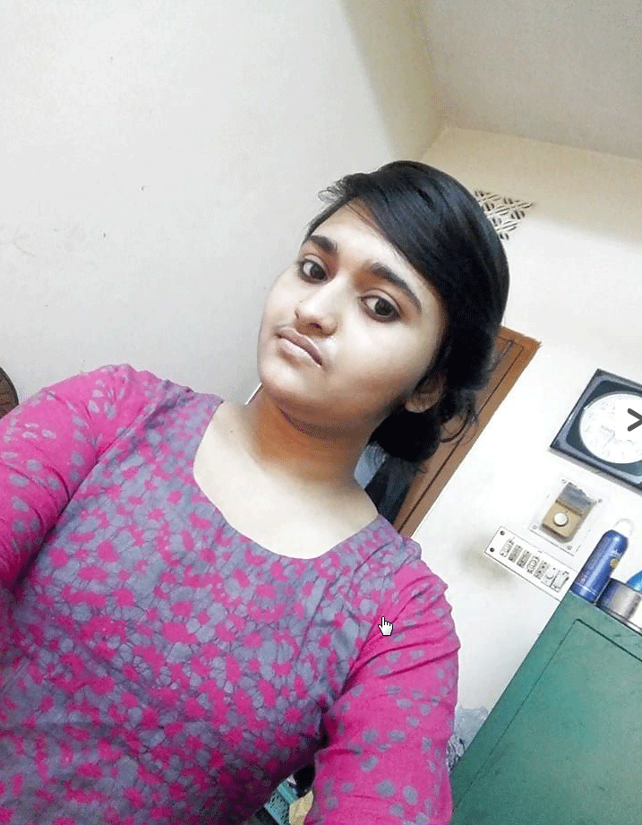 Nude Indian college girl exposing boobs 10