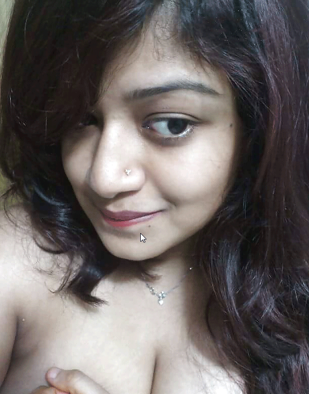 Nude Indian girl Nafisa with nose ring teasing her lover 3