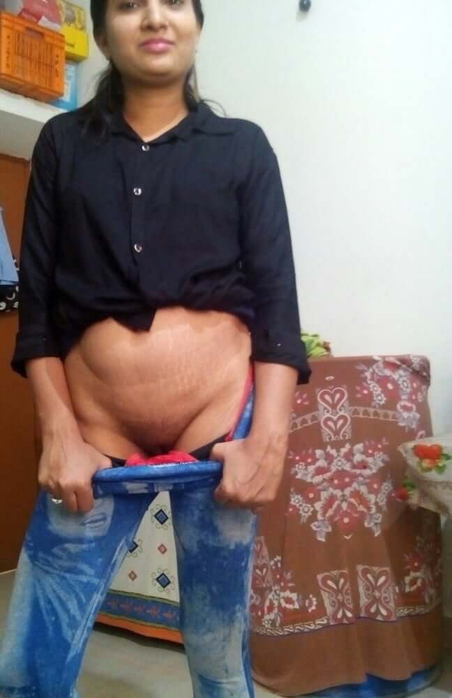 Nude Indian girl pics collection 1