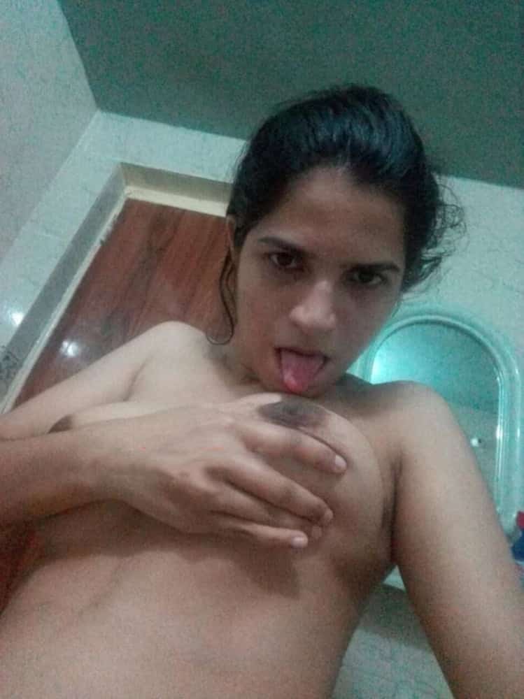 Nude Indian wife photos goes live 5