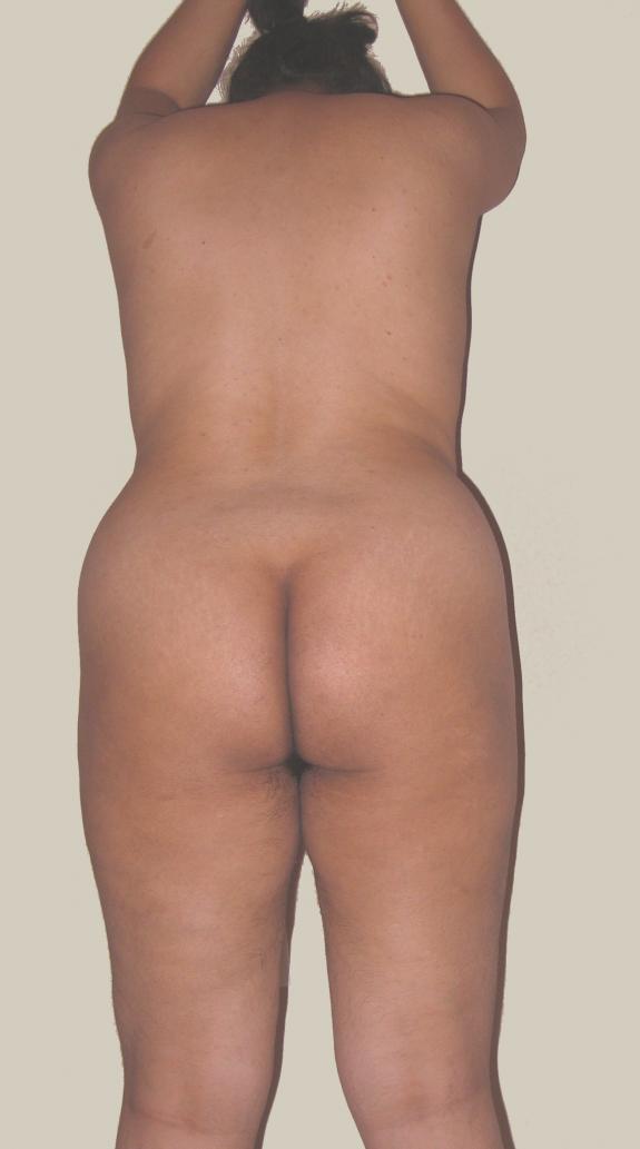 Nude pics of desi bhabhi seducing and showing off her sexy big ass 2