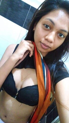Nude Tamil slim girl showing small boobs and bushy pussy 1