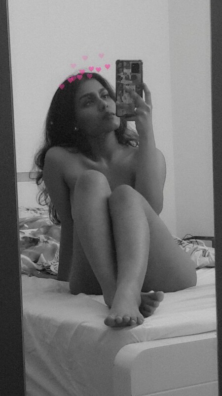Open shirt hot figure topless seductive photos 7