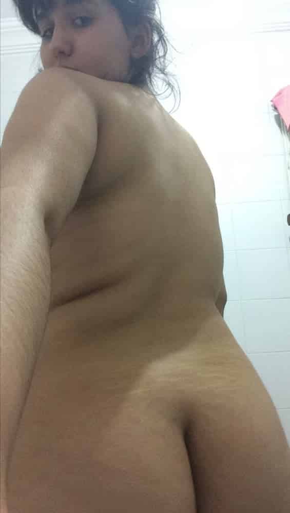 Paki beauty nude photos goes live here 1