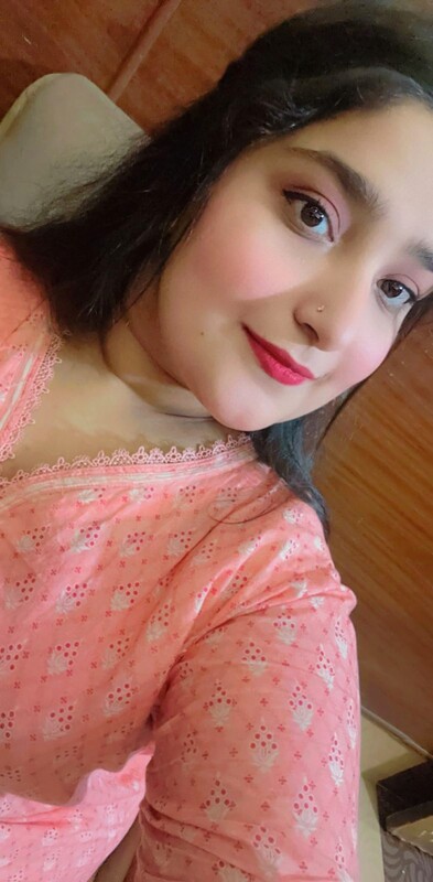 Pakistani sexy girlfriend blowjob and nude 1