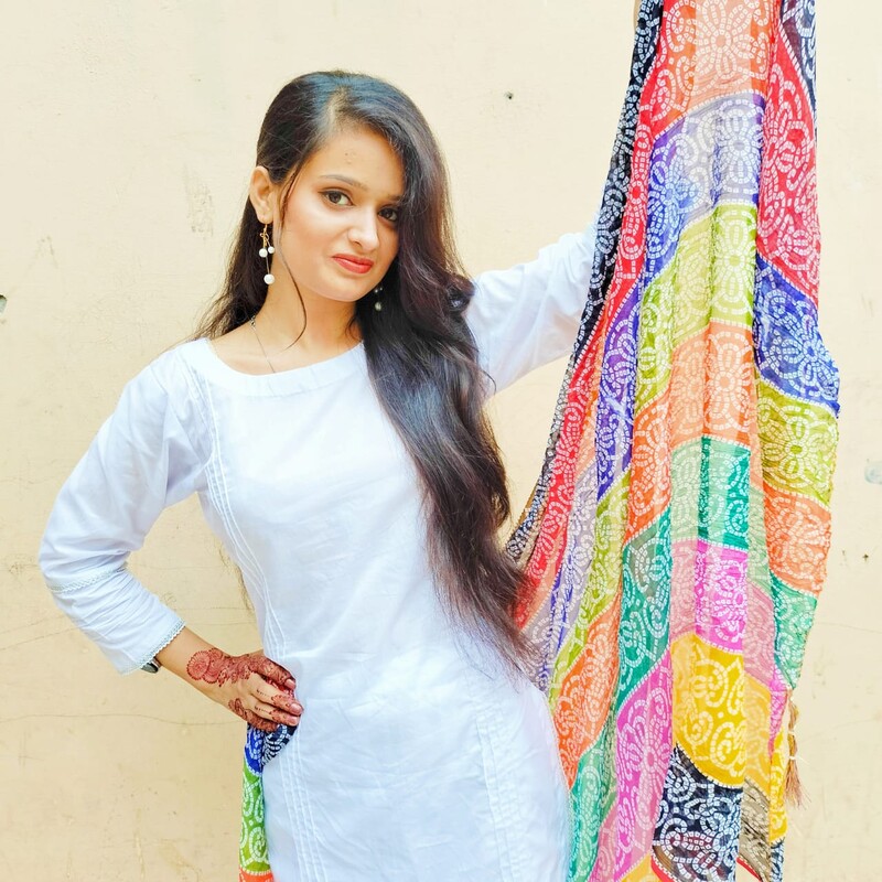 Pakistani slim teacher nude boobs and ass showing 2
