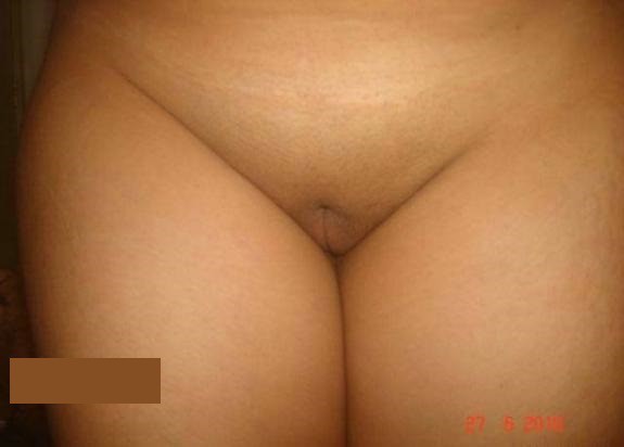 Porn images of desi chubby girls seducing with their sexy big ass 4