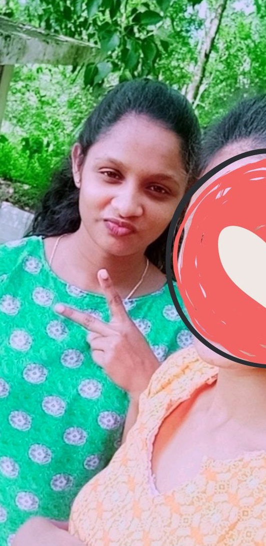 Puffy nipples Srilankan girl nude photos leaked 1