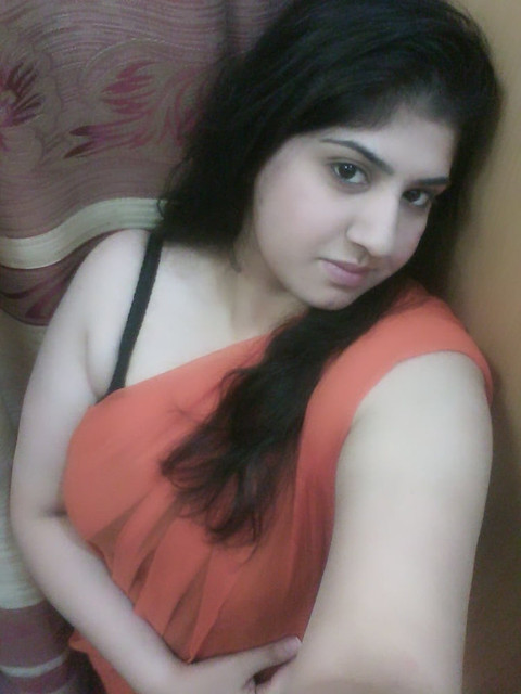 Punjabi girl teasing big boobs topless photos 5