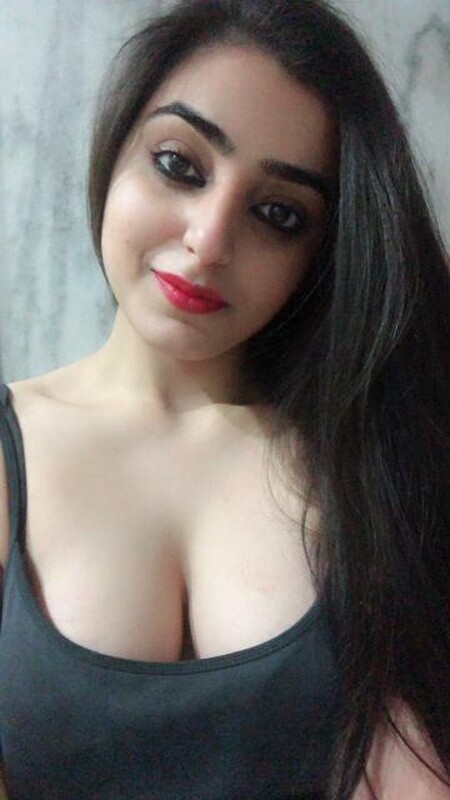 Punjabi girl topless selfies loading online 2