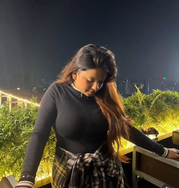 Punjabi Instagram girl smoking and nude clicks 3