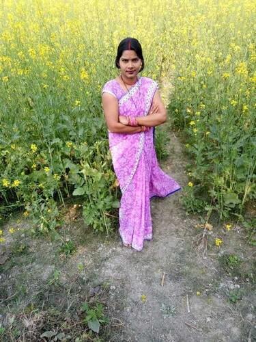 Pure desi village wife nude before devar pics 4