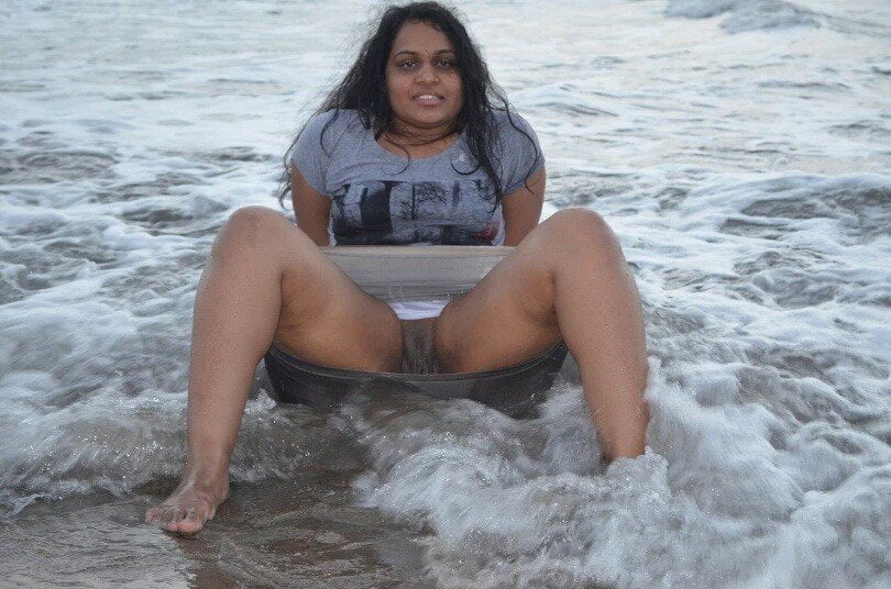 Rare Indian group sex photos of mature aunty and wife 4