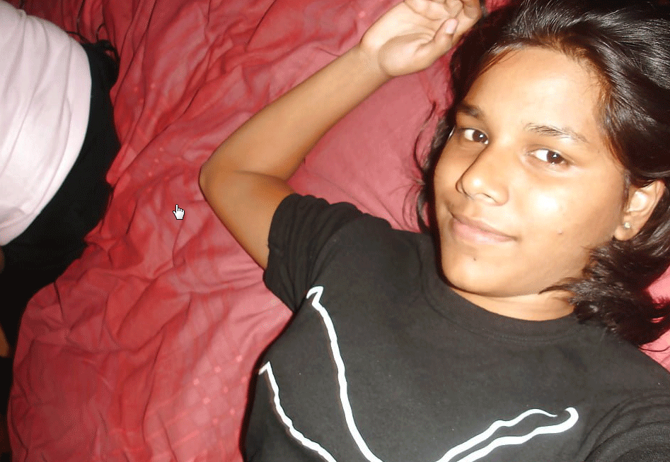 Rare unseen photos of desi teen girl 1